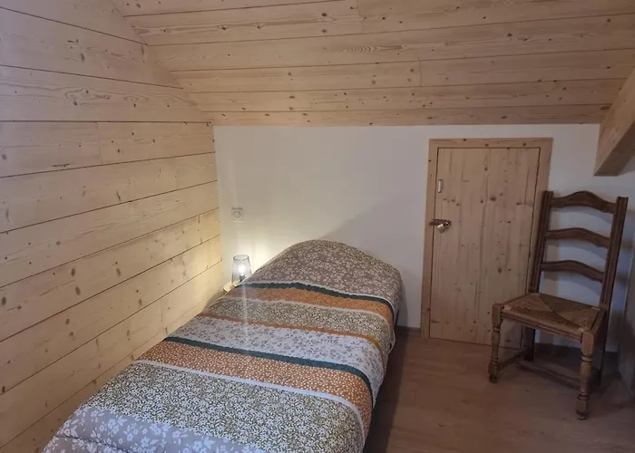 Le Nid De Claude Et Nadine