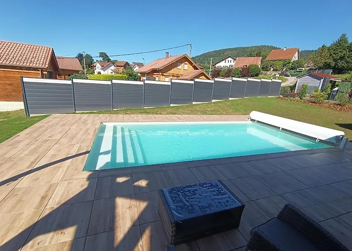 Le Nid De Claude Et Nadine Шале